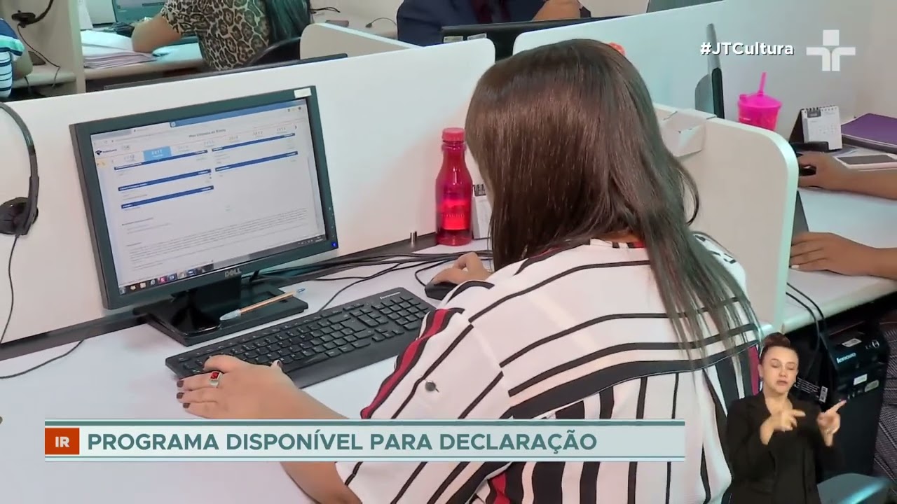 Receita libera download do programa do IR para pessoa física de 2026