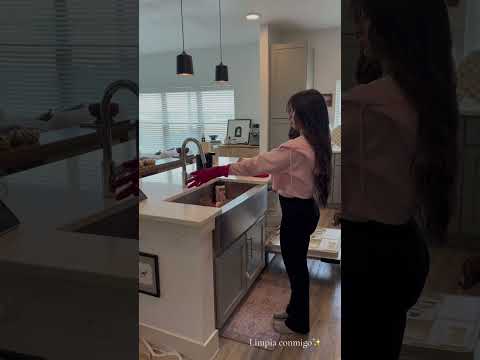 Limpia conmigo con una reflexión linda 🤍#reset #cleantok #cleaningtiktok #kitchencleaning