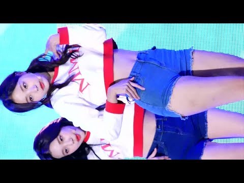 181007 모모랜드 (MOMOLAND) 연우 (Yeonwoo) 배앰 (<strong>BAAM</strong>) 직캠 Fancam - 아시아 드림 콘서트