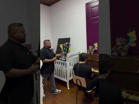 Nosso ensaio na salinha das crianças da Igreja ☺️❤️‍🔥