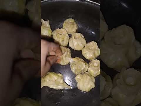 ghar par banaye teasti momos#newvideo #sorts