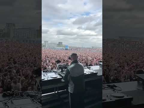 Chris Stussy dropping Jordan Peak - Front 2 Back at One Life in London this weekend! 🔥