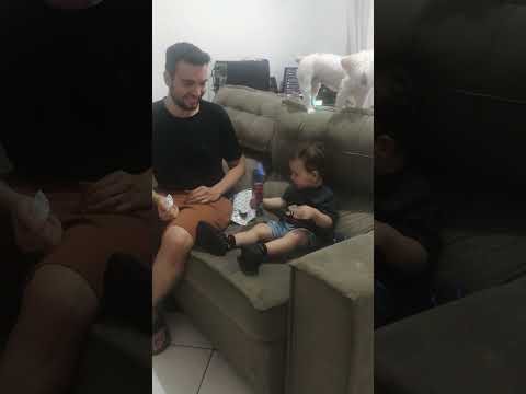 PRIMEIRO PRESENTE DO DIA DAS CRIANÇAS #shorts