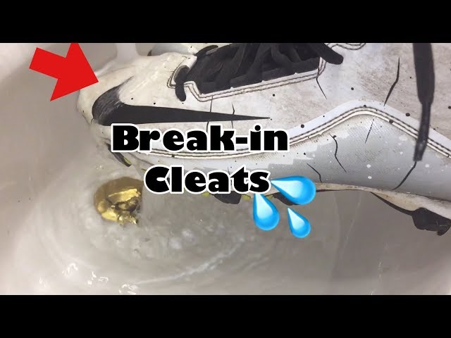 How to Break In Baseball Cleats the Right Way