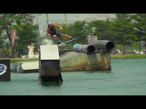 Big air wakeboarding with Yun Sang Hyun - UCblfuW_4rakIf2h6aqANefA