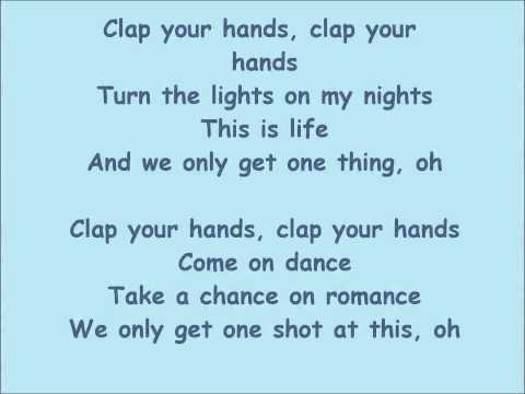 Sia - Clap Your Hands [Lyrics]