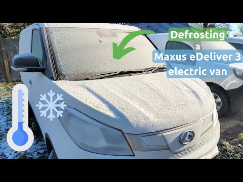 Defrosting a Maxus eDeliver 3 electric van in winter. How quickly do you get heat?