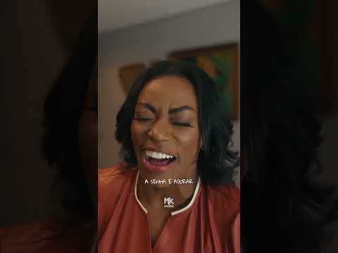 Clique agora para assistir ao clipe 