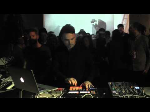 Regis Boiler Room London Live Set - UCGBpxWJr9FNOcFYA5GkKrMg