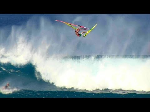 Windsurfers get HUGE air at Lanes, Hawaii - UCblfuW_4rakIf2h6aqANefA