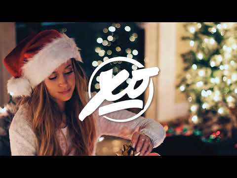 Sia - Santa's Coming For Us - UCouV5on9oauLTYF-gYhziIQ