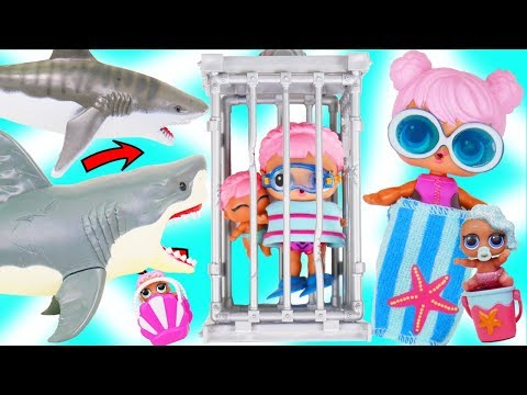 LOL Surprise Dolls Visit Beach and Aquarium with Sharks for Lil Sisters - Bunk Beds Toy Video - UCcUYGJmWfnkIyE36wss_nAw