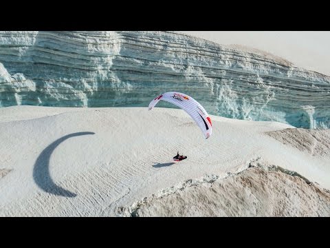 Paragliding Through Heavy Weather - Red Bull X-Alps 2015 - Day 7 + 8 - UCblfuW_4rakIf2h6aqANefA