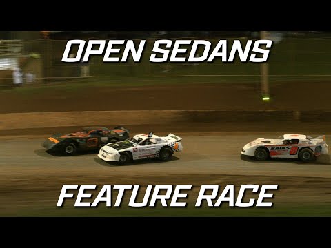 Open Sedans: A-Main - Archerfield Speedway - 29.12.2021 - dirt track racing video image