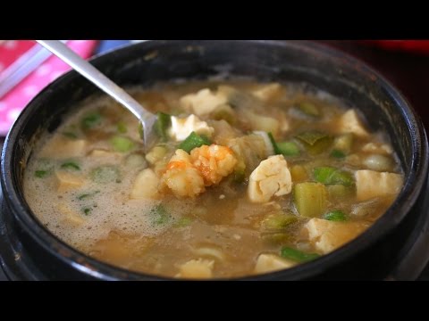 Korean soybean paste stew (Doenjang-jjigae: 된장찌개) - UC8gFadPgK2r1ndqLI04Xvvw