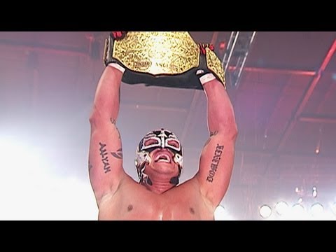 Rey Mysterio wins World Heavyweight Championship - WrestleMania 22 - UCJ5v_MCY6GNUBTO8-D3XoAg