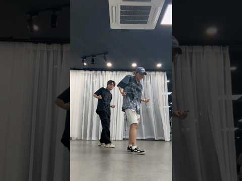 마에스트로의 지휘에 맞춰 #seventeen #kpop #dancecover #17caratz #maestro