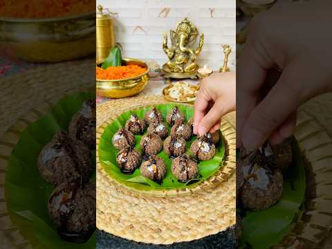 Pudhchya Varshi Lavkar Ya! Ganpati Bappa Morya! Chocolate Oats Modak #shorts #ytshorts #modak #sweet