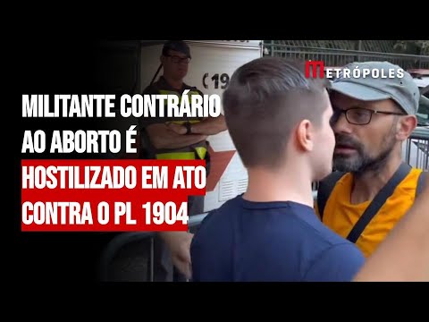 Militante contrário ao aborto é hostilizado em ato contra o PL 1904