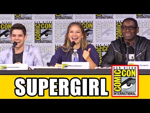 SUPERGIRL Comic Con 2017 Panel Part 1 - Season 3, News & Highlights - UCS5C4dC1Vc3EzgeDO-Wu3Mg