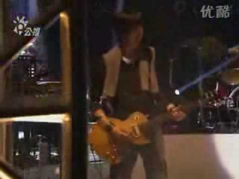 週日狂热夜@杨培安 除了爱你还能爱谁