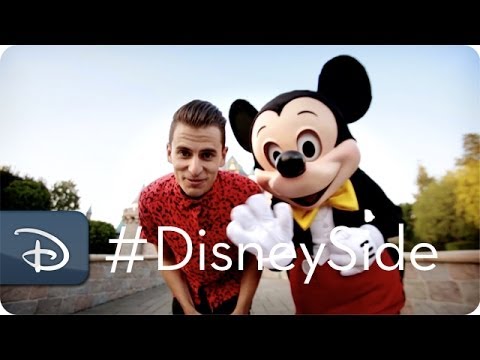 Mike Tompkins Sings His Disney Side | When You Wish Upon A Star - UC1xwwLwm6WSMbUn_Tp597hQ