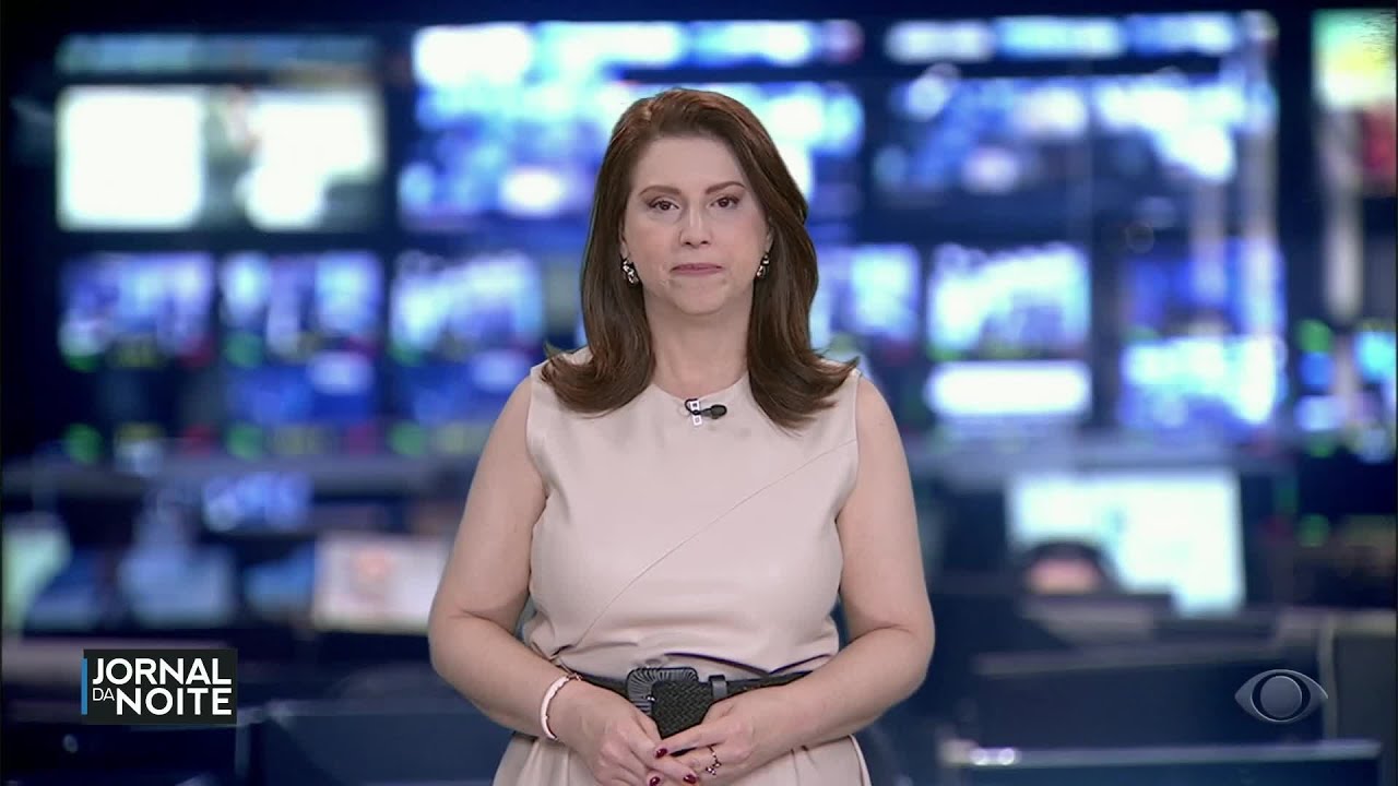 Juliana Rosa alta taxa de juros dificulta o crescimento da economia