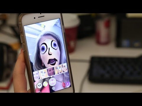 Snapchat's face swap finds new ways to creep us out (CNET Update) - UCOmcA3f_RrH6b9NmcNa4tdg