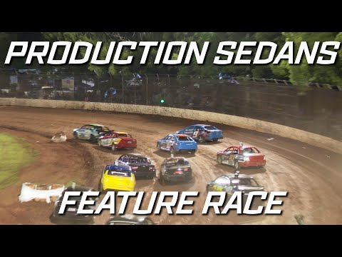 Production Sedans: A-Main - Kingaroy Speedway - 22.01.2022 - dirt track racing video image