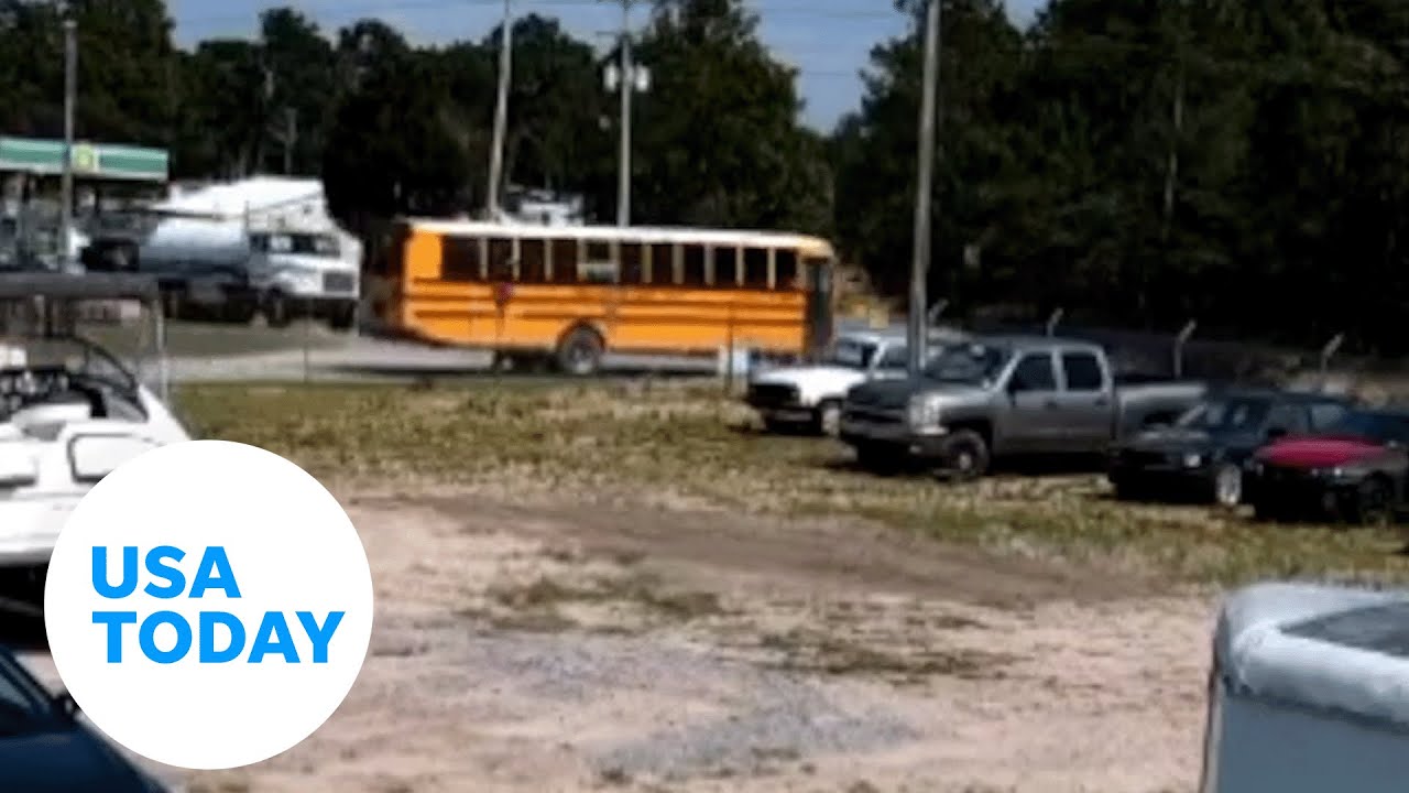 17 children sent to the hospital after school bus collides with tanker | USA TODAY