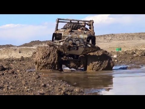 RC ADVENTURES - ULTiMATE MUD - Paddle Tires & 3S Lipo - Custom SCX10 4X4 FOFF DiNGO - UCxcjVHL-2o3D6Q9esu05a1Q