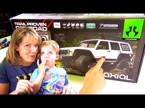 JEM BUiLDS! Her First SCX10 II 2000 Jeep Cherokee 1/10th Scale 4WD – Kit - PART 1 | RC ADVENTURES - UCxcjVHL-2o3D6Q9esu05a1Q