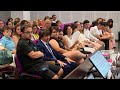 Imagen de la portada del video;Joves amb discapacitat intel·lectual es graduen a la UV