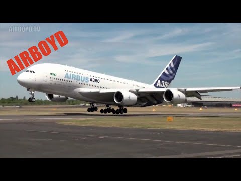 Airbus A380 Farnborough Air Show (2010) - UClyDDqcDsXp3KQ7J5gyIMuQ