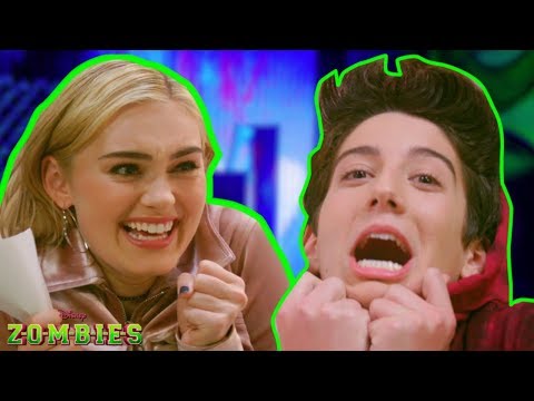 Do You Know Your Co-Star Challenge | ZOMBIES | Disney Channel - UCw7SNYrYei7F5ttQO3o-rpA