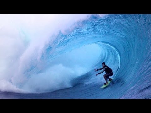 Peaking: A Big Wave Surfer's Perspective - Carlos Burle - Part (2/6) - UCblfuW_4rakIf2h6aqANefA