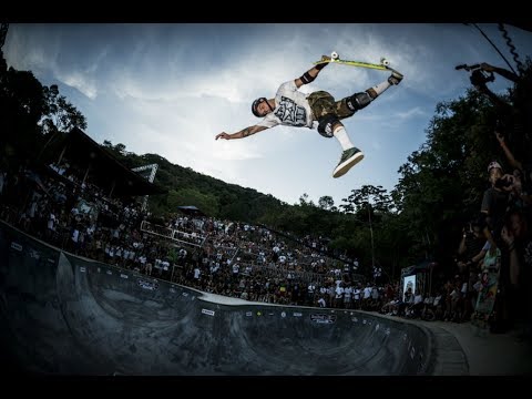 Four Generations of Skateboarders compete in a Backyard Competition - UCblfuW_4rakIf2h6aqANefA