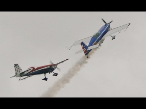 EXTRA DUO - AMAZING 3D FULL SIZE & RC MODEL DISPLAY FLYING MIKE & CHRIS - HEADCORN 2013 - UCMQ5IpqQ9PoRKKJI2HkUxEw