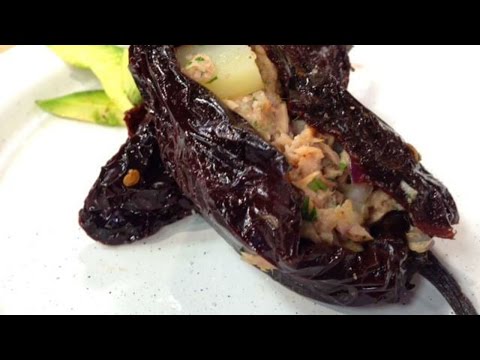 Chiles anchos rellenos de papa con atún - UClIHawzMOBFQc1QZu2XYuoQ