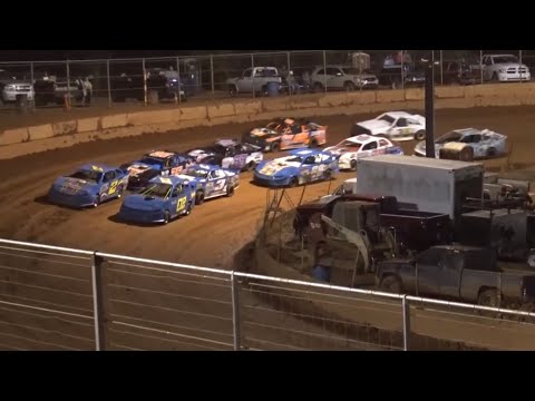 Stock 4a at Winder Barrow Speedway 10/7/2023 - dirt track racing video image