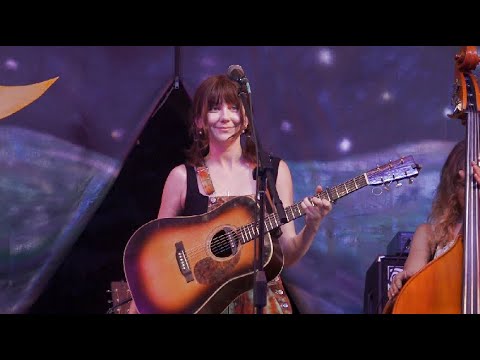 Molly Tuttle, Rolling Stones' "She's A Rainbow" Ossipee Valley Music Festival 2022