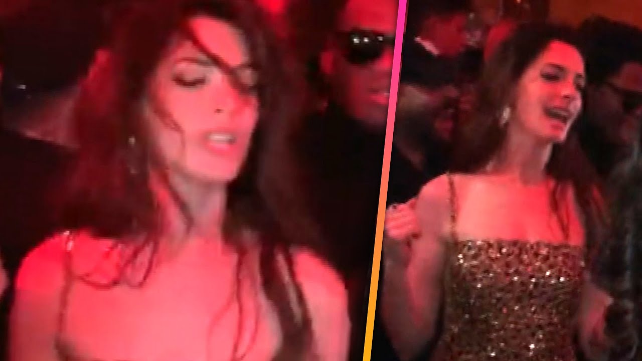 Anne Hathaway Is the DANCING QUEEN of Paris Fashion Week