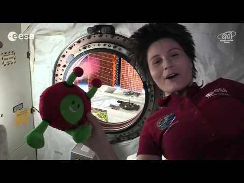 'Twinkle, Twinkle Little Star' Read in Space by ESA Astronaut | Video - UCVTomc35agH1SM6kCKzwW_g