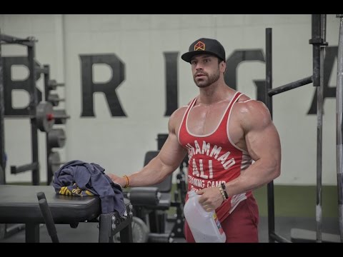 Bradley Martyn | BIG DELT ROUTINE | - UC7aE5B-ZFEAoumyj6FaJ7lg