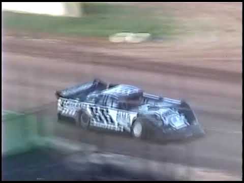 5/10/2014 Shawano Speedway Races - dirt track racing video image