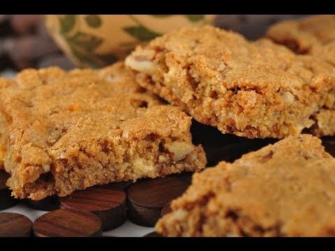 Blondies Recipe Demonstration - Joyofbaking.com - UCFjd060Z3nTHv0UyO8M43mQ