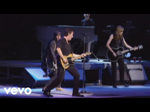 Darkness On the Edge of Town (Live in New York City) - UCkZu0HAGinESFynhe3R4hxQ