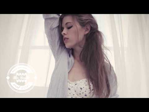Clean Bandit - Rather Be (The Magician Remix) - UCd3TI79UTgYvVEq5lTnJ4uQ