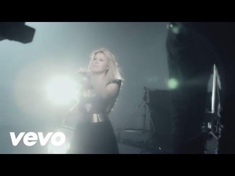 Kelly Clarkson - Behind the Scenes of The Music Video "Catch My Breath" - UC6QdZ-5j9t_836_xJPAaRSw