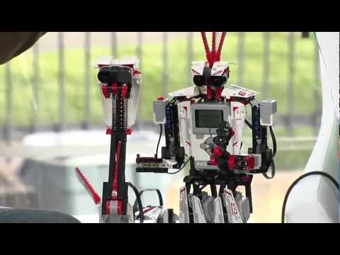 LEGO MINDSTORM Robots, Camilla Bottke Interview | TechCrunch At CES 2013 - UCCjyq_K1Xwfg8Lndy7lKMpA